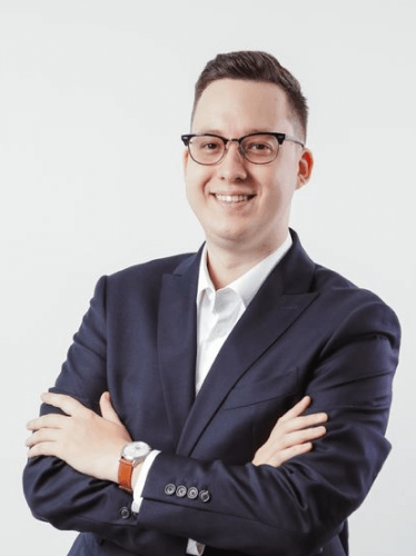 Владислав Аюкаев